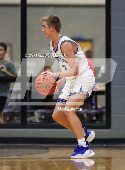 Thumbnail 3 in Bonham @ Gunter photogallery.