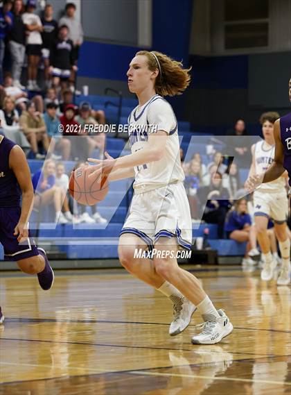 Thumbnail 2 in Bonham @ Gunter photogallery.