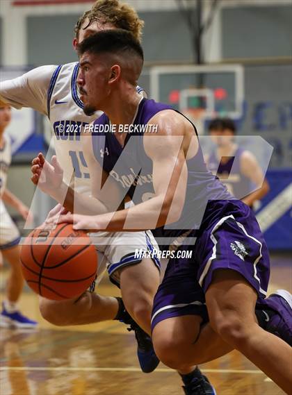 Thumbnail 1 in Bonham @ Gunter photogallery.