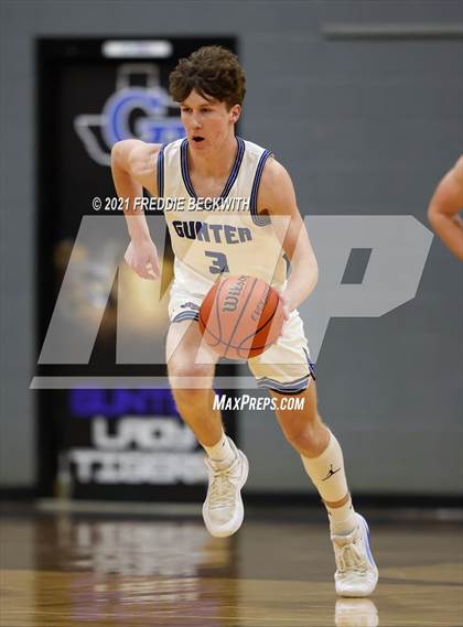 Thumbnail 3 in Bonham @ Gunter photogallery.