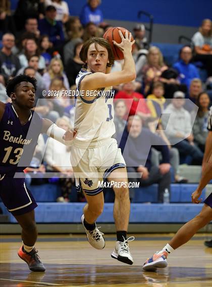Thumbnail 3 in Bonham @ Gunter photogallery.