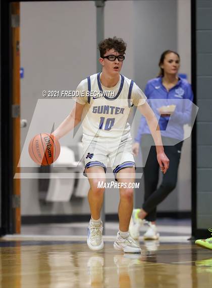 Thumbnail 2 in Bonham @ Gunter photogallery.