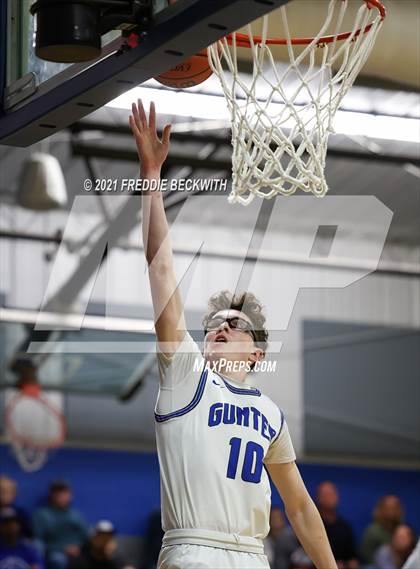 Thumbnail 1 in Bonham @ Gunter photogallery.