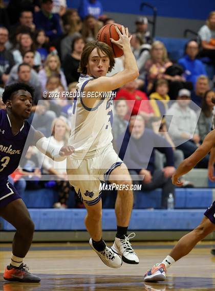 Thumbnail 2 in Bonham @ Gunter photogallery.