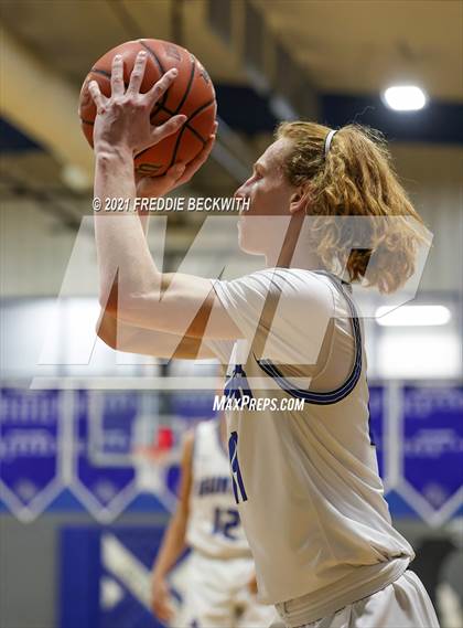 Thumbnail 3 in Bonham @ Gunter photogallery.