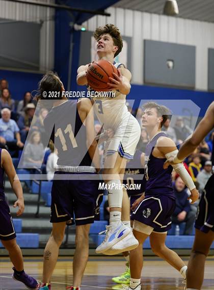 Thumbnail 2 in Bonham @ Gunter photogallery.