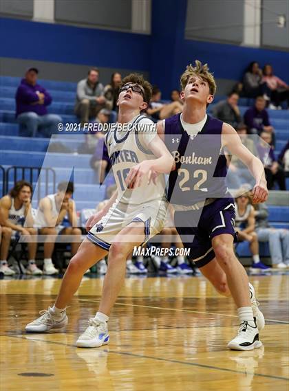Thumbnail 1 in Bonham @ Gunter photogallery.