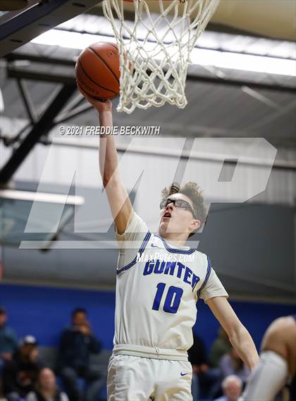 Thumbnail 1 in Bonham @ Gunter photogallery.