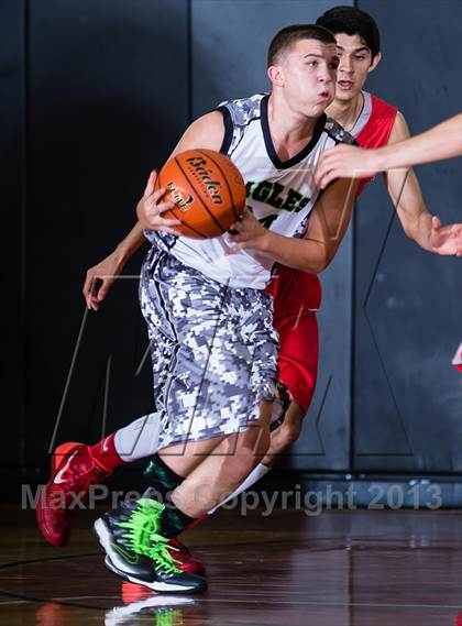 Thumbnail 3 in Pasadena vs. Sharyland (McDonald's Texas Invitational) photogallery.
