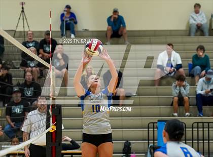 Thumbnail 3 in Floyd Central vs. Carmel (Avon Classic) photogallery.