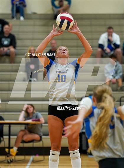 Thumbnail 2 in Floyd Central vs. Carmel (Avon Classic) photogallery.