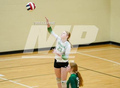 Thumbnail 1 in Floyd Central vs. Carmel (Avon Classic) photogallery.