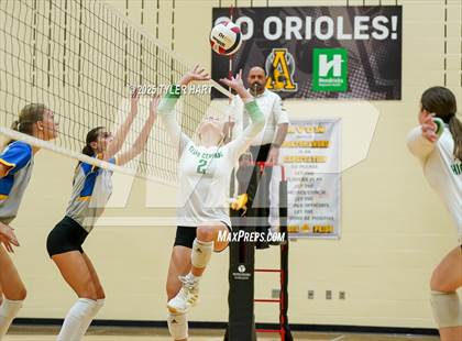 Thumbnail 2 in Floyd Central vs. Carmel (Avon Classic) photogallery.