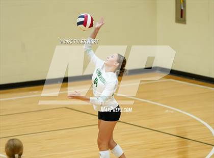 Thumbnail 2 in Floyd Central vs. Carmel (Avon Classic) photogallery.