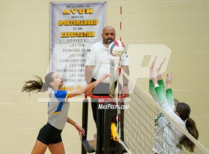 Thumbnail 2 in Floyd Central vs. Carmel (Avon Classic) photogallery.