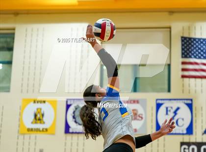 Thumbnail 1 in Floyd Central vs. Carmel (Avon Classic) photogallery.