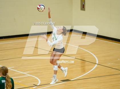 Thumbnail 2 in Floyd Central vs. Carmel (Avon Classic) photogallery.