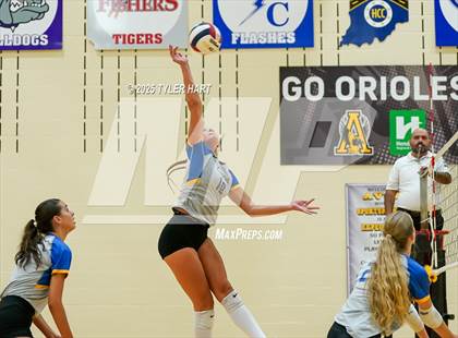 Thumbnail 2 in Floyd Central vs. Carmel (Avon Classic) photogallery.