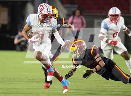 Thumbnail 2 in Garfield vs. Roosevelt (East LA Classic) photogallery.
