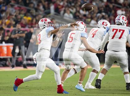Thumbnail 2 in Garfield vs. Roosevelt (East LA Classic) photogallery.