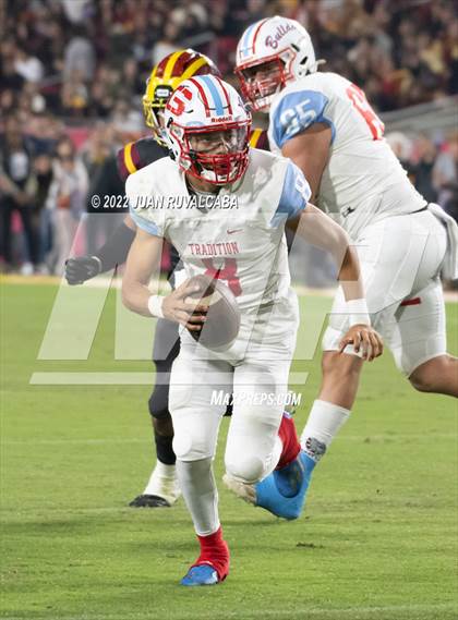 Thumbnail 1 in Garfield vs. Roosevelt (East LA Classic) photogallery.