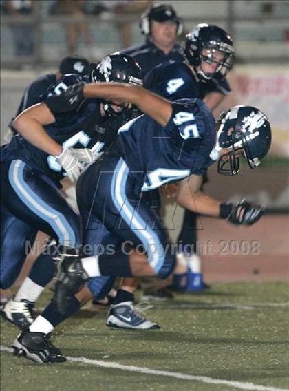 Thumbnail 1 in Burroughs vs. Crescenta Valley photogallery.