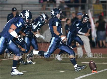 Thumbnail 2 in Burroughs vs. Crescenta Valley photogallery.