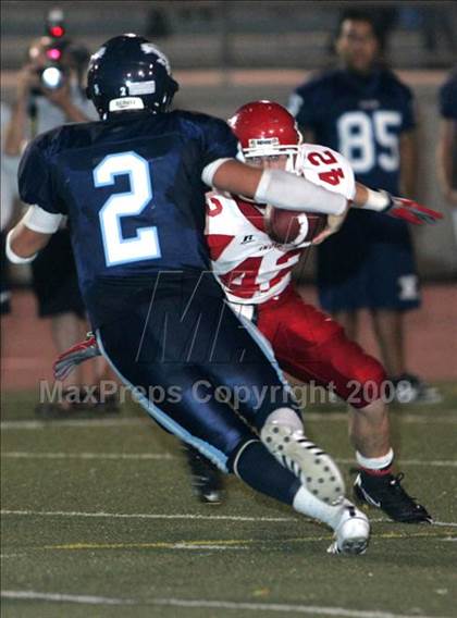 Thumbnail 3 in Burroughs vs. Crescenta Valley photogallery.