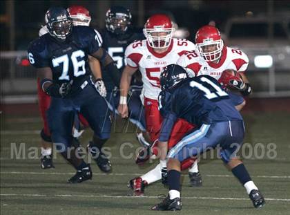 Thumbnail 2 in Burroughs vs. Crescenta Valley photogallery.