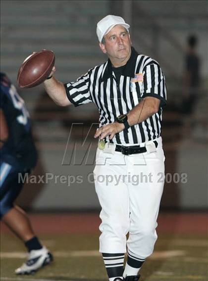 Thumbnail 1 in Burroughs vs. Crescenta Valley photogallery.