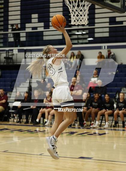 Thumbnail 1 in Pine View @ Ridgeline photogallery.