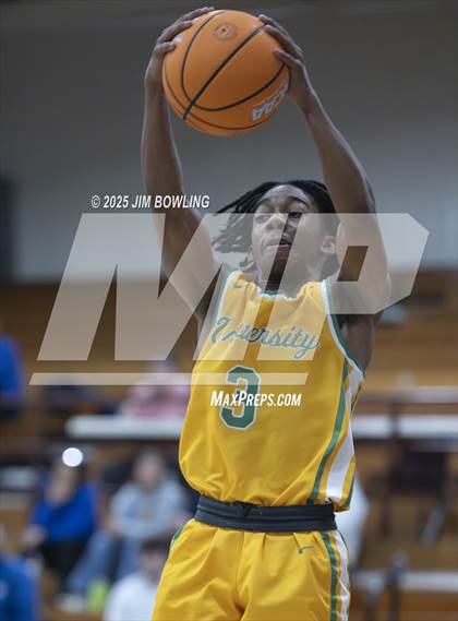 Thumbnail 1 in Normal University vs. Bismarck-Henning/Rossville-Alvin photogallery.
