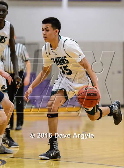 Thumbnail 3 in Hunter vs. Kearns (Riverton Holiday Tournament) photogallery.