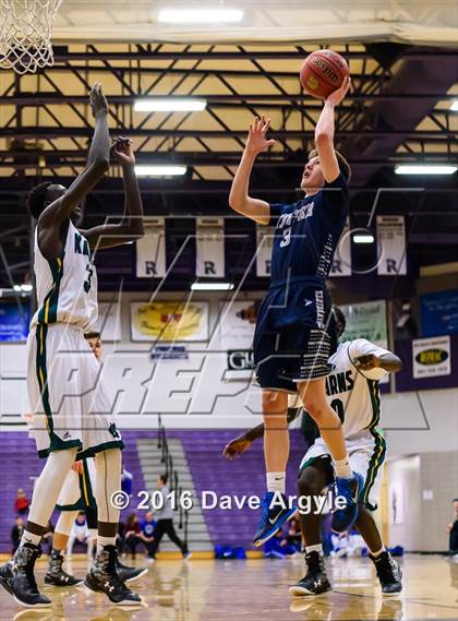 Thumbnail 1 in Hunter vs. Kearns (Riverton Holiday Tournament) photogallery.