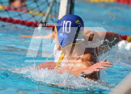 Thumbnail 1 in Grossmont vs. La Jolla (CIF SoCal Regional D2 Semifinal) photogallery.