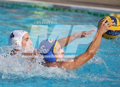 Thumbnail 1 in Grossmont vs. La Jolla (CIF SoCal Regional D2 Semifinal) photogallery.