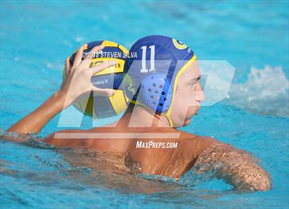 Thumbnail 2 in Grossmont vs. La Jolla (CIF SoCal Regional D2 Semifinal) photogallery.