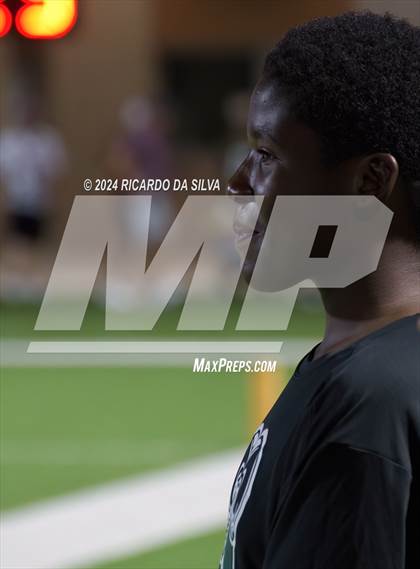 Thumbnail 3 in Cinco Ranch vs Mayde Creek photogallery.