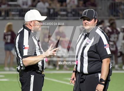 Thumbnail 3 in Cinco Ranch vs Mayde Creek photogallery.