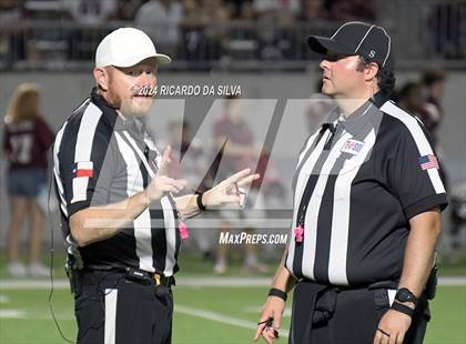 Thumbnail 2 in Cinco Ranch vs Mayde Creek photogallery.