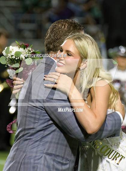 Thumbnail 2 in Cinco Ranch vs Mayde Creek photogallery.