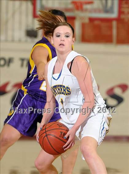 Thumbnail 3 in Live Oak vs Maxwell (Love of the Game Invitational) photogallery.