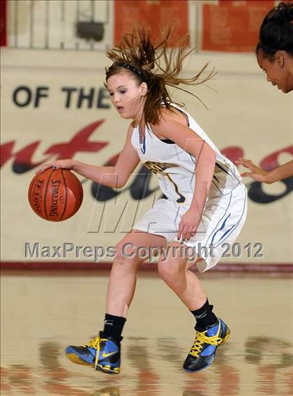 Thumbnail 2 in Live Oak vs Maxwell (Love of the Game Invitational) photogallery.