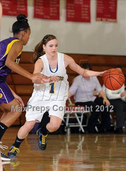 Thumbnail 3 in Live Oak vs Maxwell (Love of the Game Invitational) photogallery.
