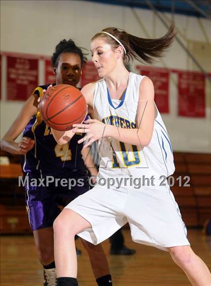 Thumbnail 2 in Live Oak vs Maxwell (Love of the Game Invitational) photogallery.