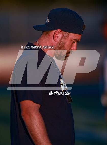 Thumbnail 2 in JV: Agoura vs Westlake photogallery.
