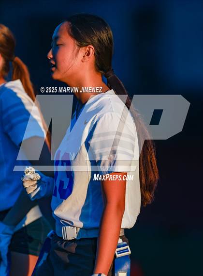 Thumbnail 1 in JV: Agoura vs Westlake photogallery.