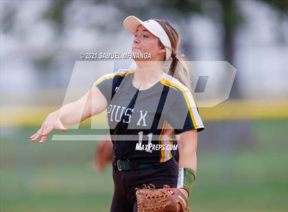 Thumbnail 3 in Lincoln High @ Pius X photogallery.