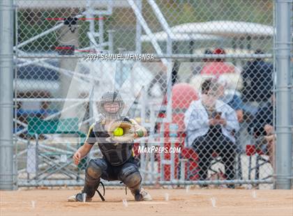 Thumbnail 3 in Lincoln High @ Pius X photogallery.