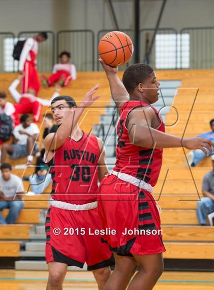 Thumbnail 2 in Fort Bend Austin vs Deer Park (McDonald's Texas Invitational) photogallery.